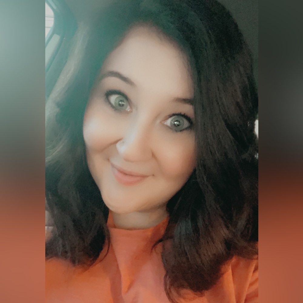 Meet your Posher, Karina